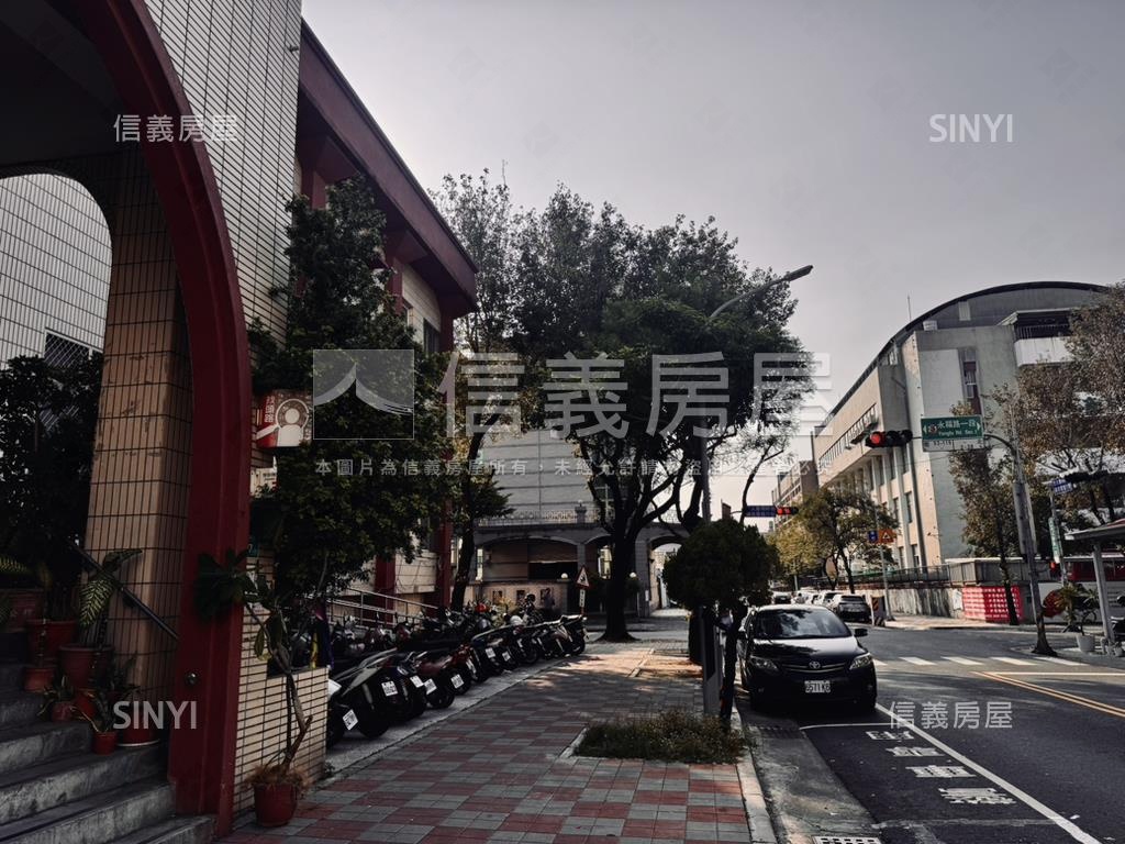 近新光三越南寧面寬透天房屋室內格局與周邊環境