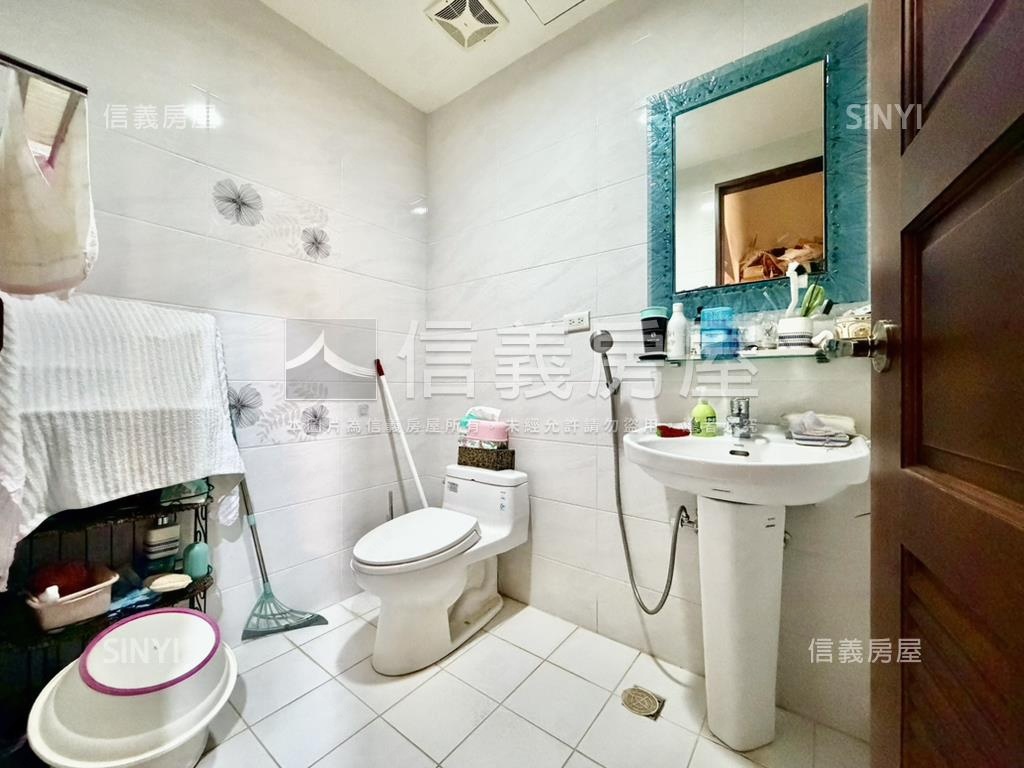 仁愛１０１店面房屋室內格局與周邊環境