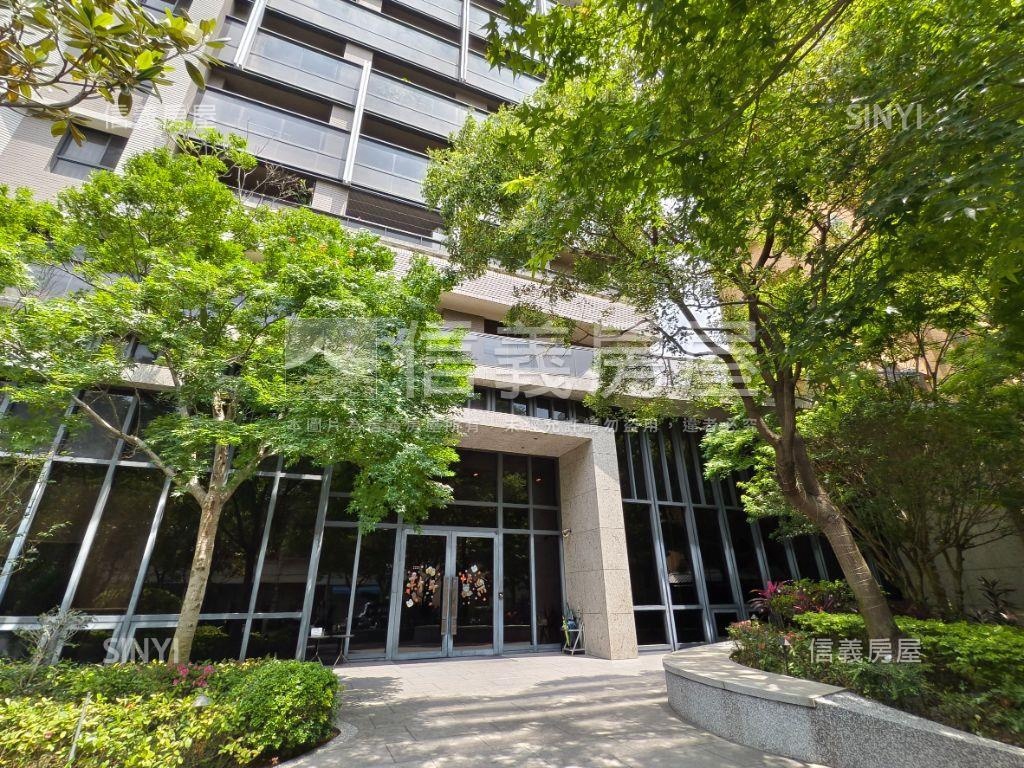 北區美裝潢三房平車誠售房屋室內格局與周邊環境