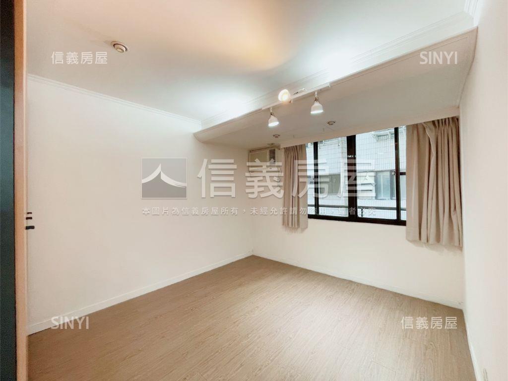 新★南京三民捷運管理三房房屋室內格局與周邊環境