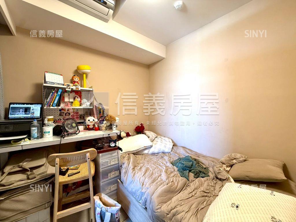 天空景觀佳三房車位房屋室內格局與周邊環境