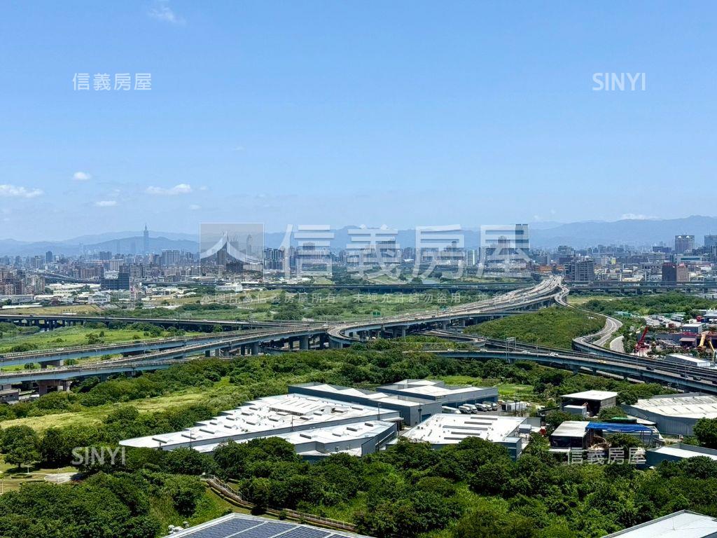 天空景觀佳三房車位房屋室內格局與周邊環境