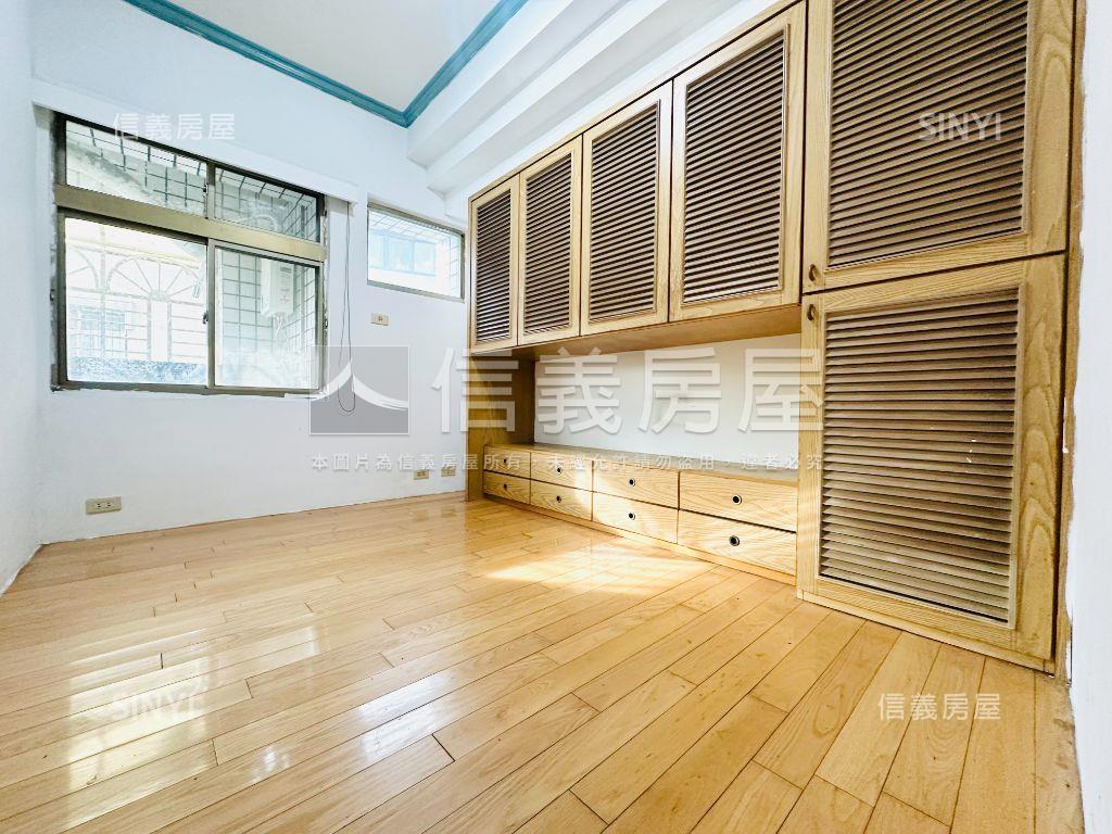 君臨典藏三房房屋室內格局與周邊環境