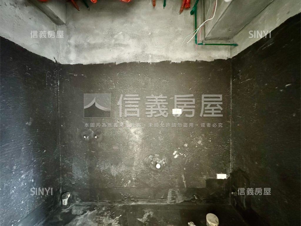 隱竹林．遠眺１０１樓中樓房屋室內格局與周邊環境