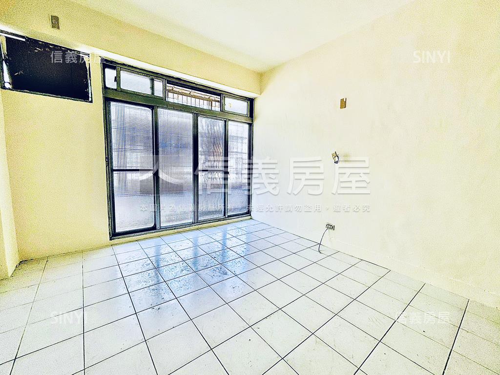 公園旁北區三房房屋室內格局與周邊環境