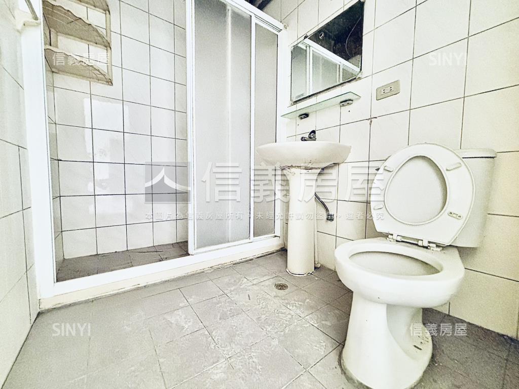 公園旁北區三房房屋室內格局與周邊環境