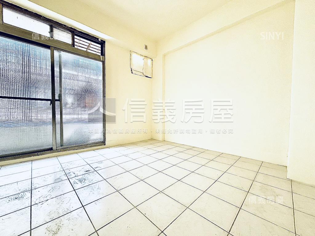 公園旁北區三房房屋室內格局與周邊環境