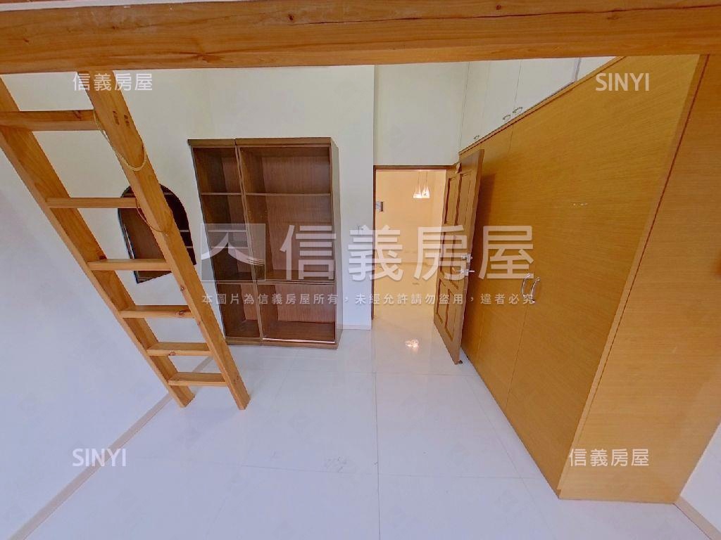 就看這間澄品３房房屋室內格局與周邊環境