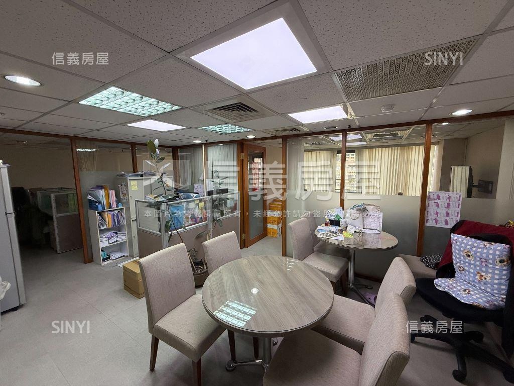 敦南商辦保富高樓面樹海房屋室內格局與周邊環境