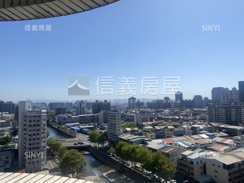 寶璽翡翠四房雙車位房屋室內格局與周邊環境