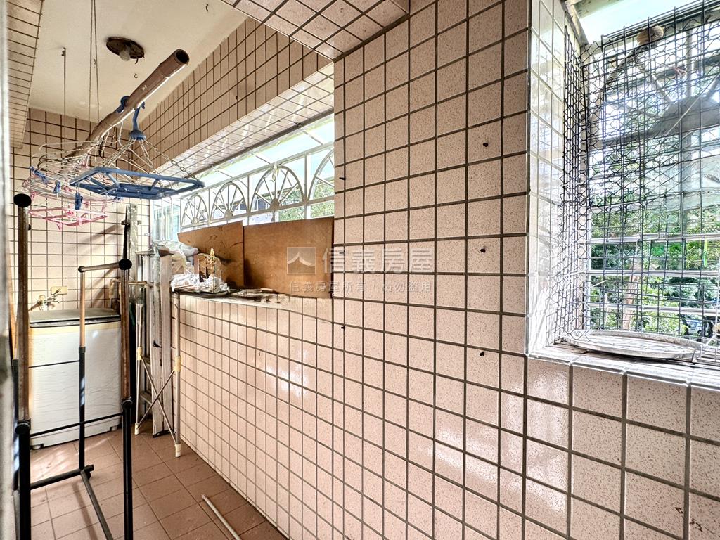 輔大捷運名廈房屋室內格局與周邊環境