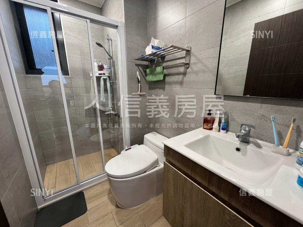 上景苑美裝潢三房房屋室內格局與周邊環境
