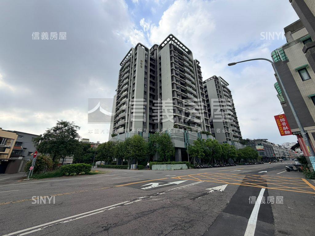育賢路私藏透店房屋室內格局與周邊環境