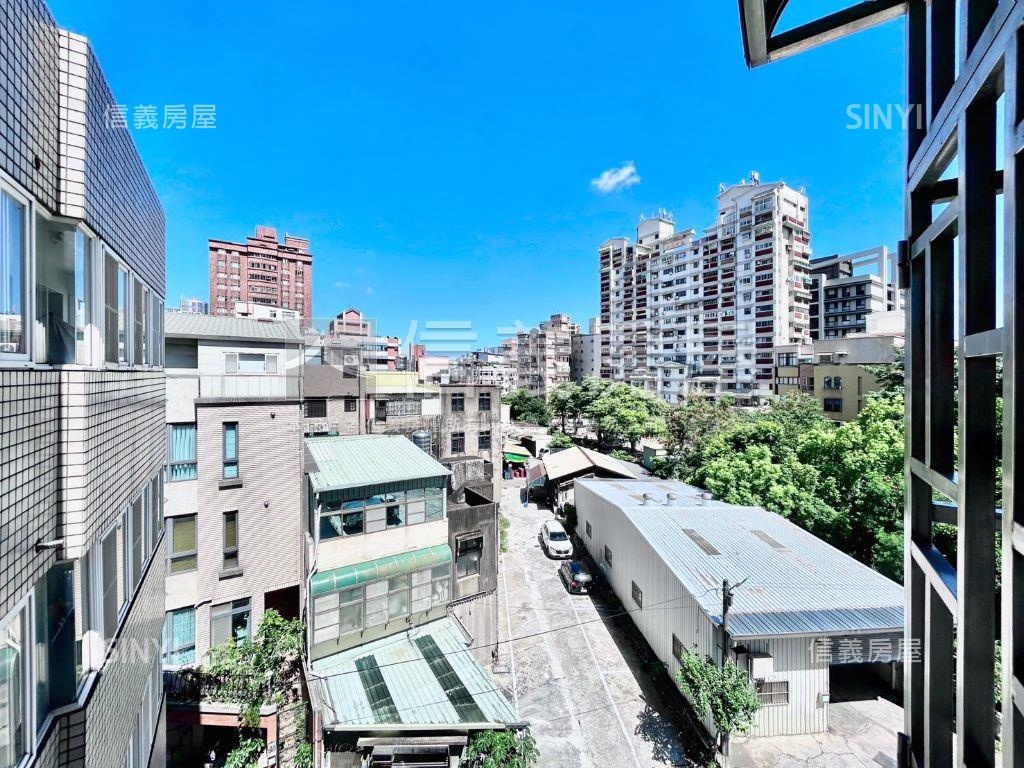 田美三街稀有電梯３房房屋室內格局與周邊環境