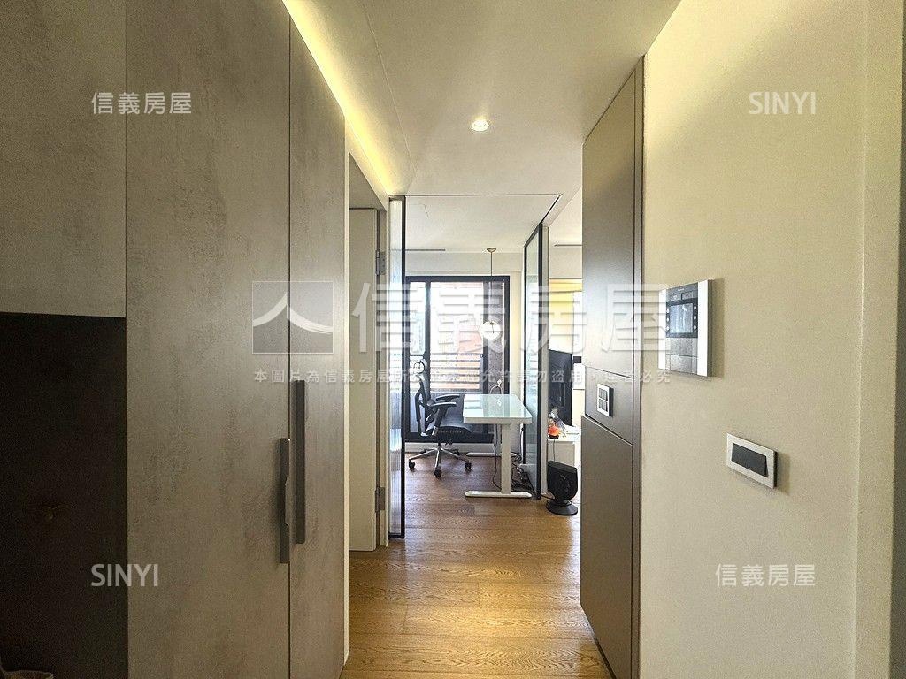 帝標高樓邊間兩房房屋室內格局與周邊環境