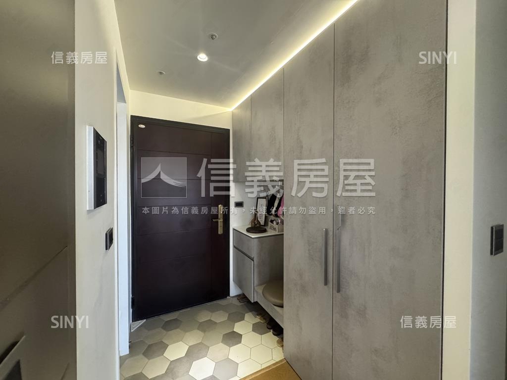 帝標高樓邊間兩房房屋室內格局與周邊環境