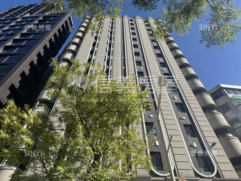 帝標高樓邊間兩房房屋室內格局與周邊環境