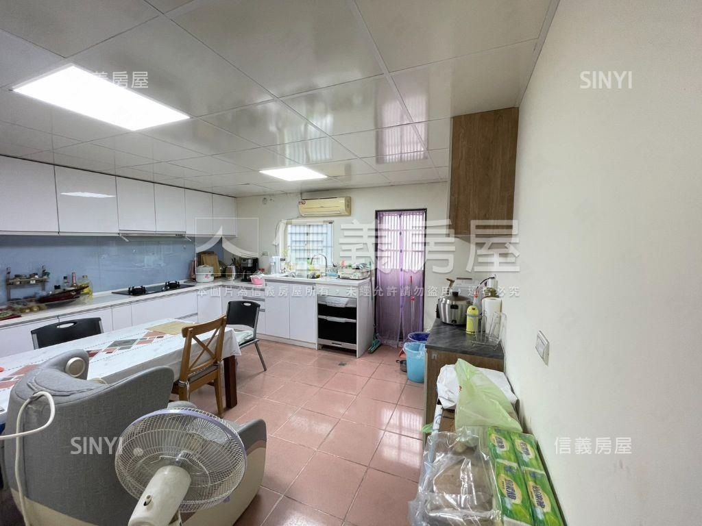 中壢正安美透天房屋室內格局與周邊環境