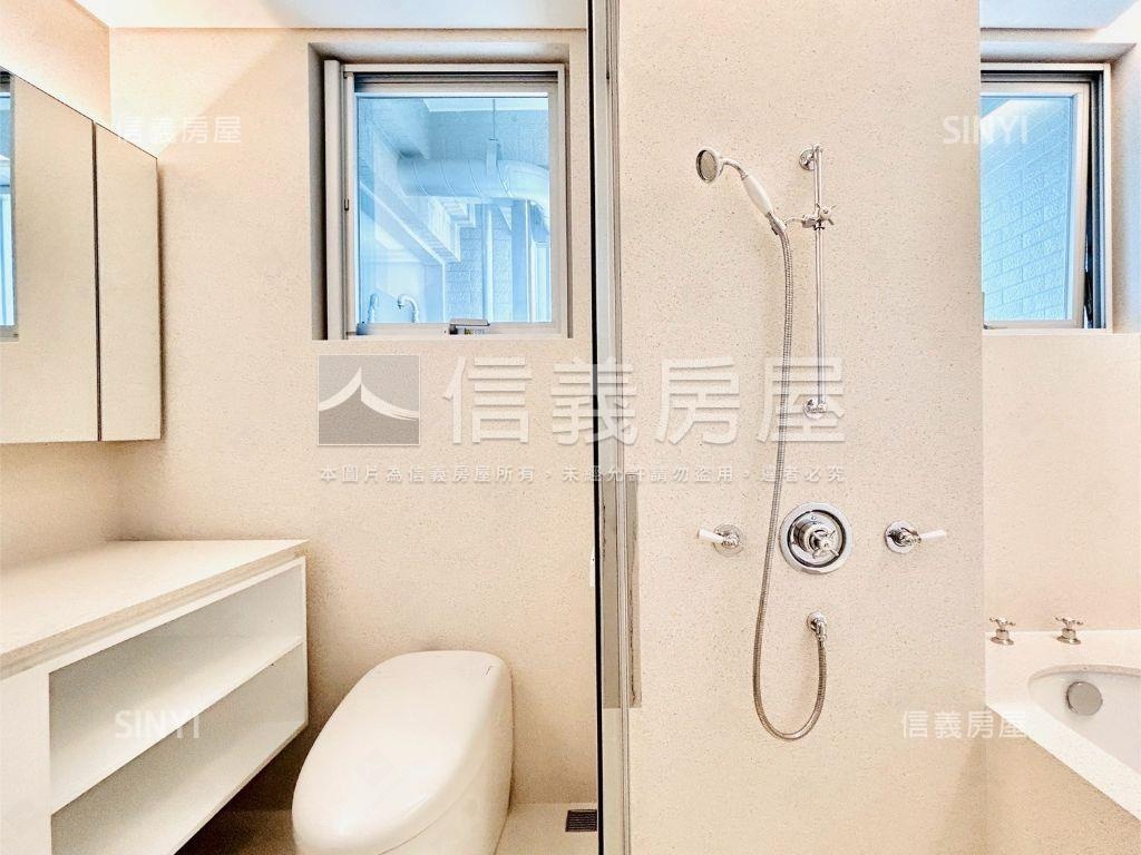 理仁柏舍角間高樓信義獨賣房屋室內格局與周邊環境