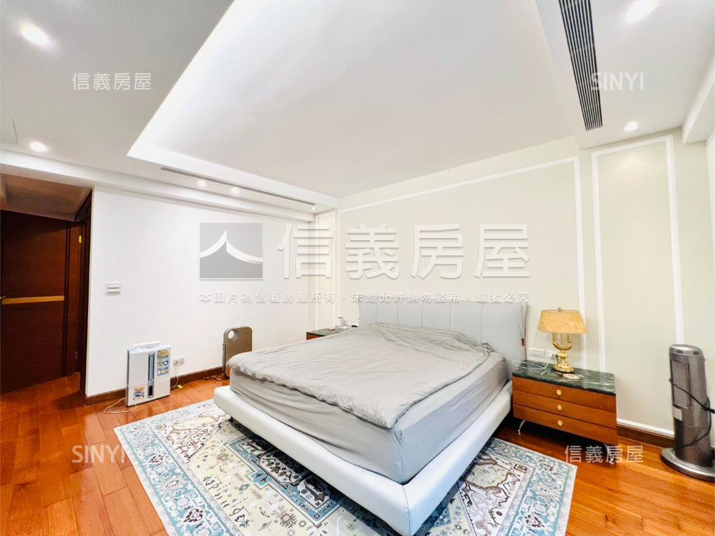 美墅賞面中庭安靜精品別墅房屋室內格局與周邊環境