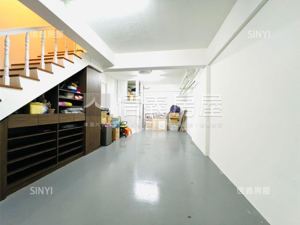 美墅賞面中庭安靜精品別墅房屋室內格局與周邊環境