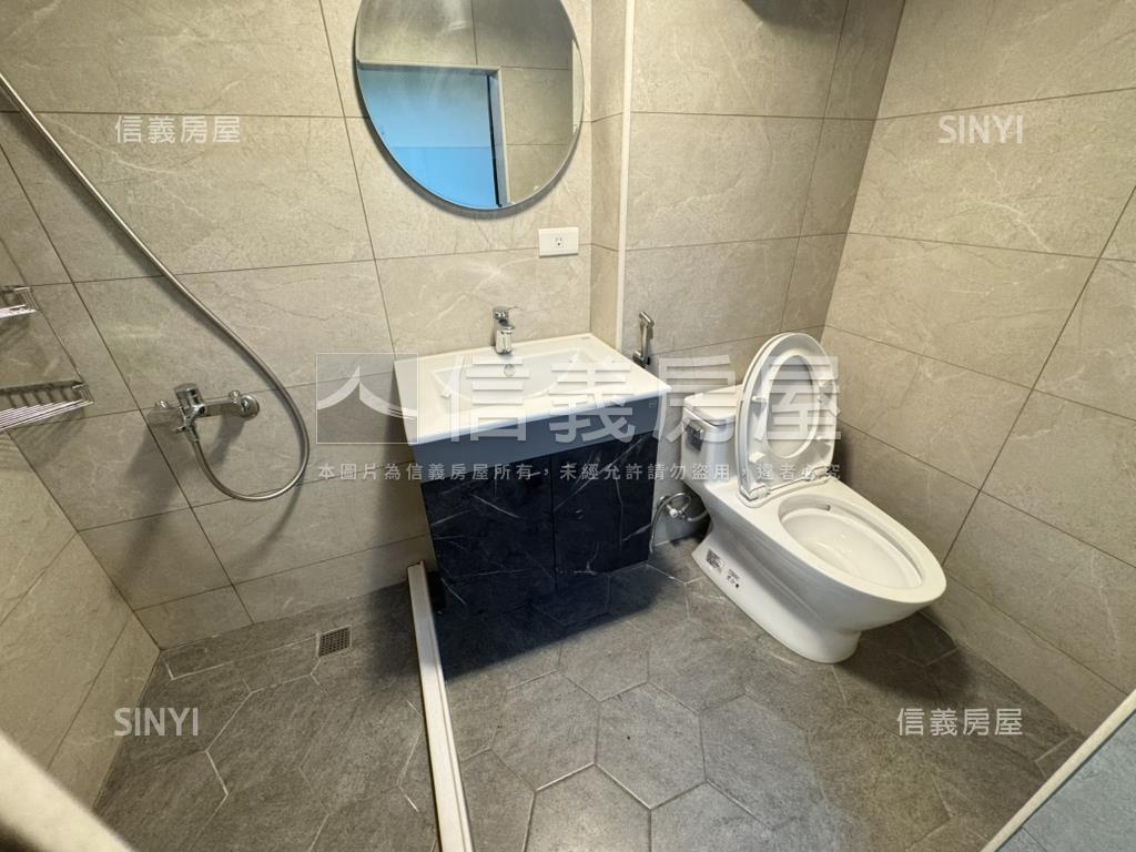 近康橋全新整理孝親美透天房屋室內格局與周邊環境