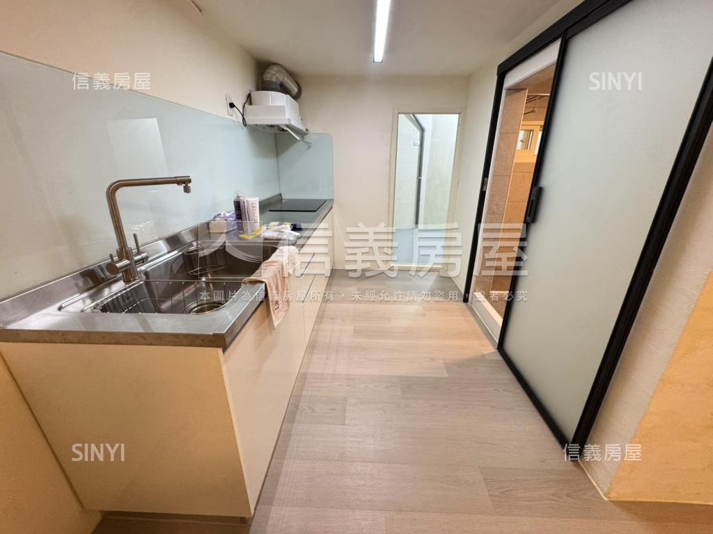 近康橋全新整理孝親美透天房屋室內格局與周邊環境