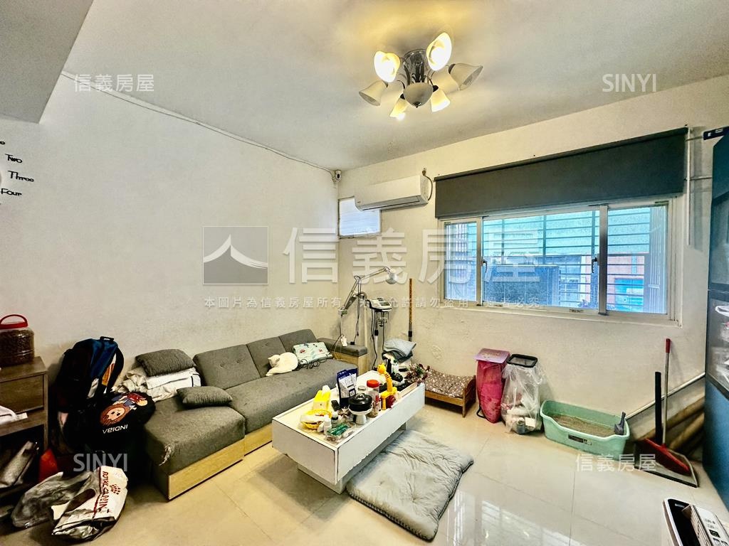 四維路商圈機能美寓房屋室內格局與周邊環境