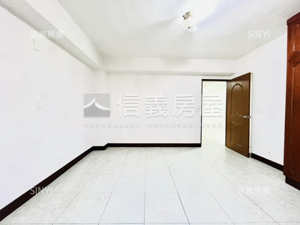 萬隆站電梯三房房屋室內格局與周邊環境