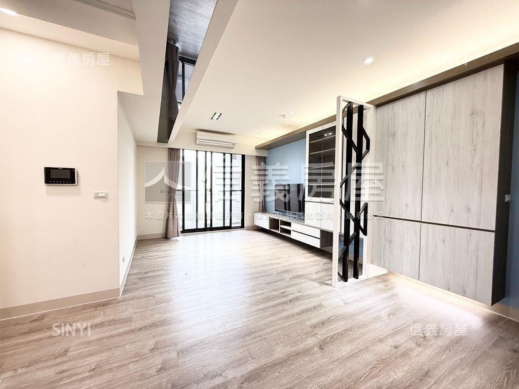 一見傾心市中心露臺戶房屋室內格局與周邊環境