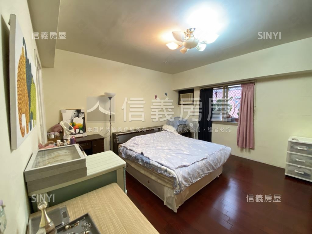 新案大墩學區３房車位可看房屋室內格局與周邊環境