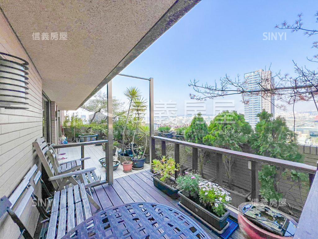 七期美視野樓中樓露臺戶房屋室內格局與周邊環境