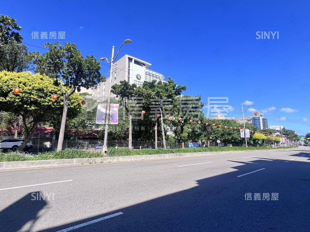 中華路近寶雅優質透天房屋室內格局與周邊環境