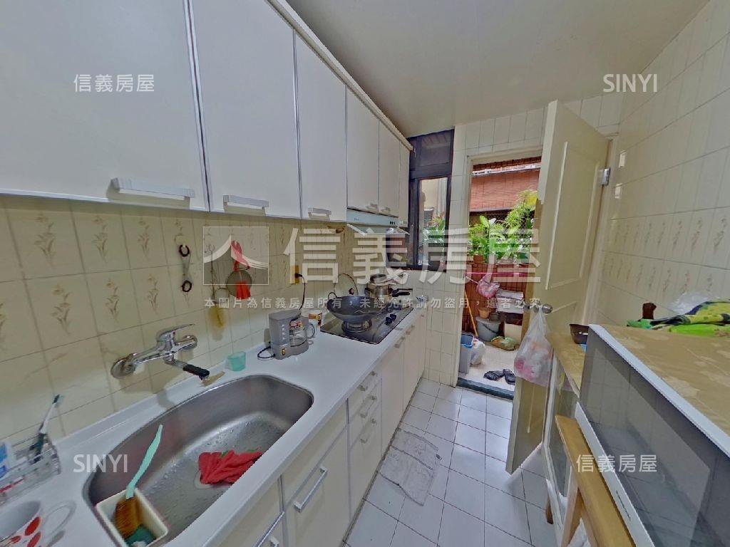 世貿四房大戶美寓房屋室內格局與周邊環境