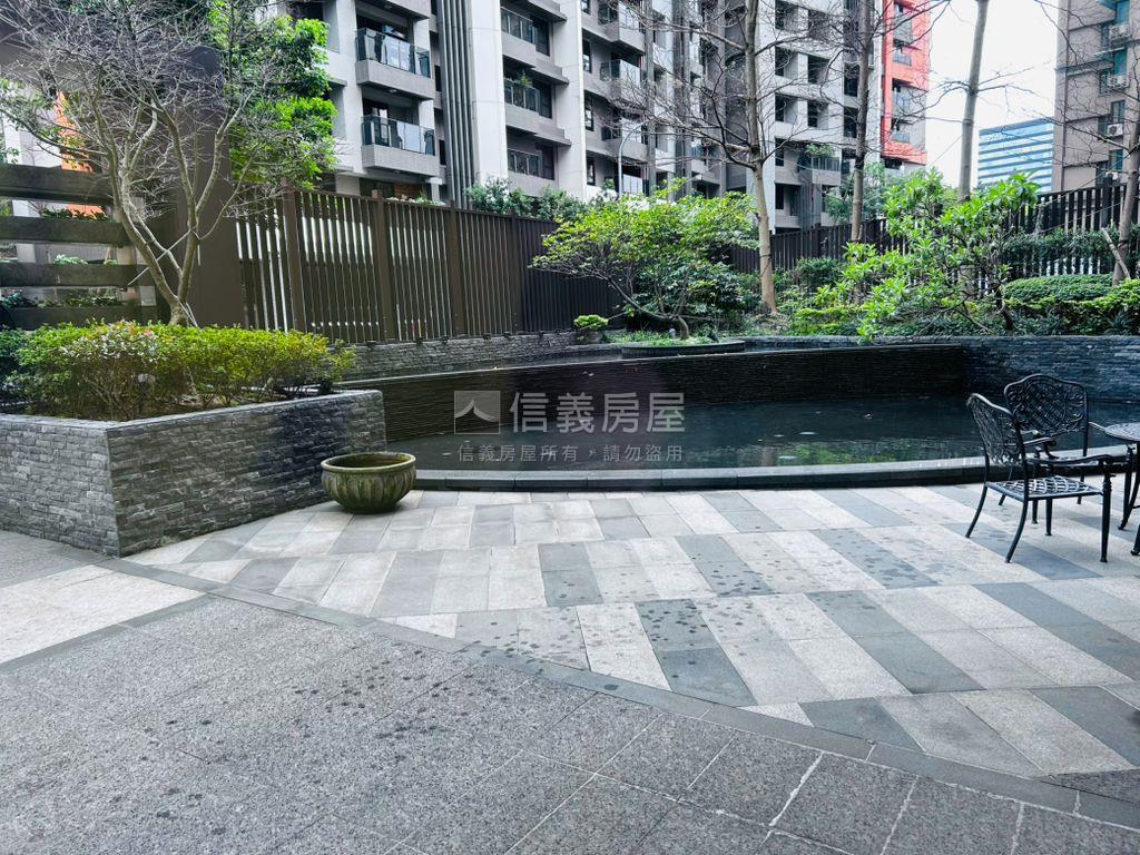 榮星花園卡爾頓藝術美邸房屋室內格局與周邊環境
