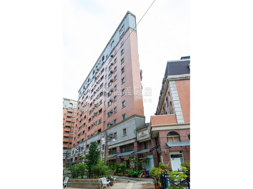 桂冠歐洲採光美屋房屋室內格局與周邊環境