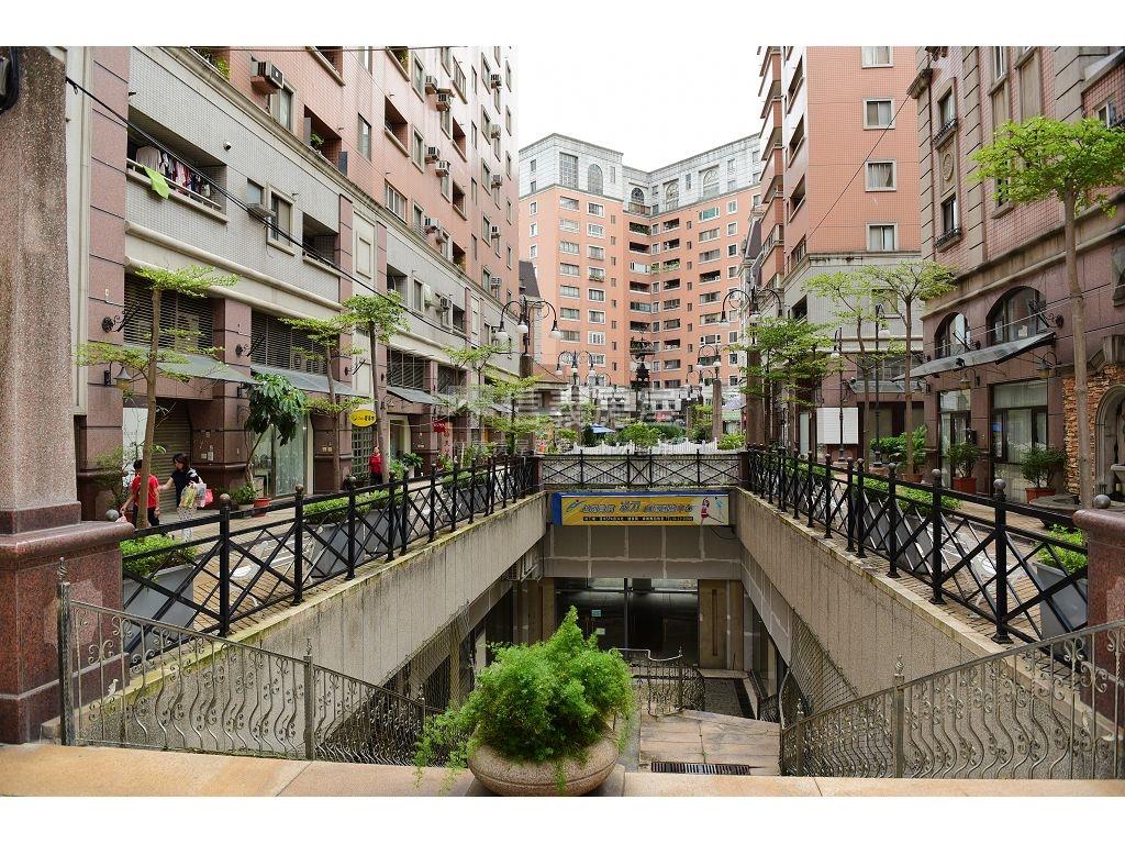 桂冠歐洲採光美屋房屋室內格局與周邊環境