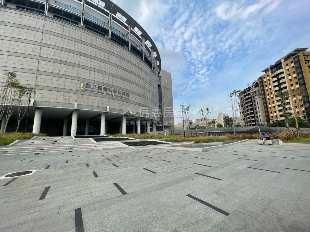 士林夜市低總價一樓房屋室內格局與周邊環境