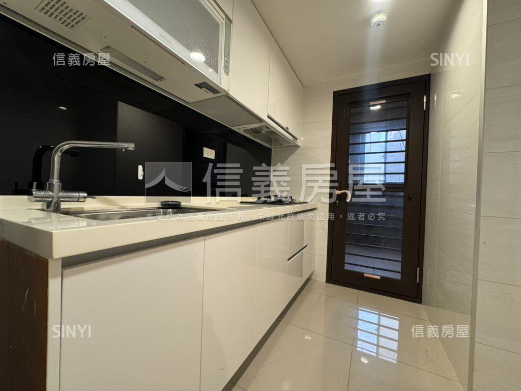 內壢｜質感兩房加平面車位房屋室內格局與周邊環境