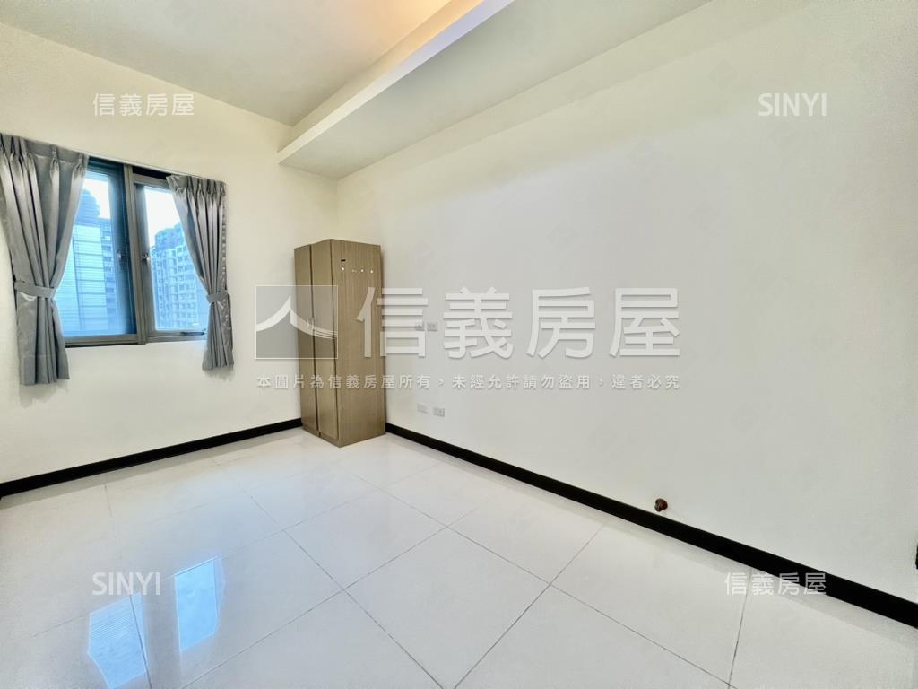 【馥御】三面採光三房車位房屋室內格局與周邊環境