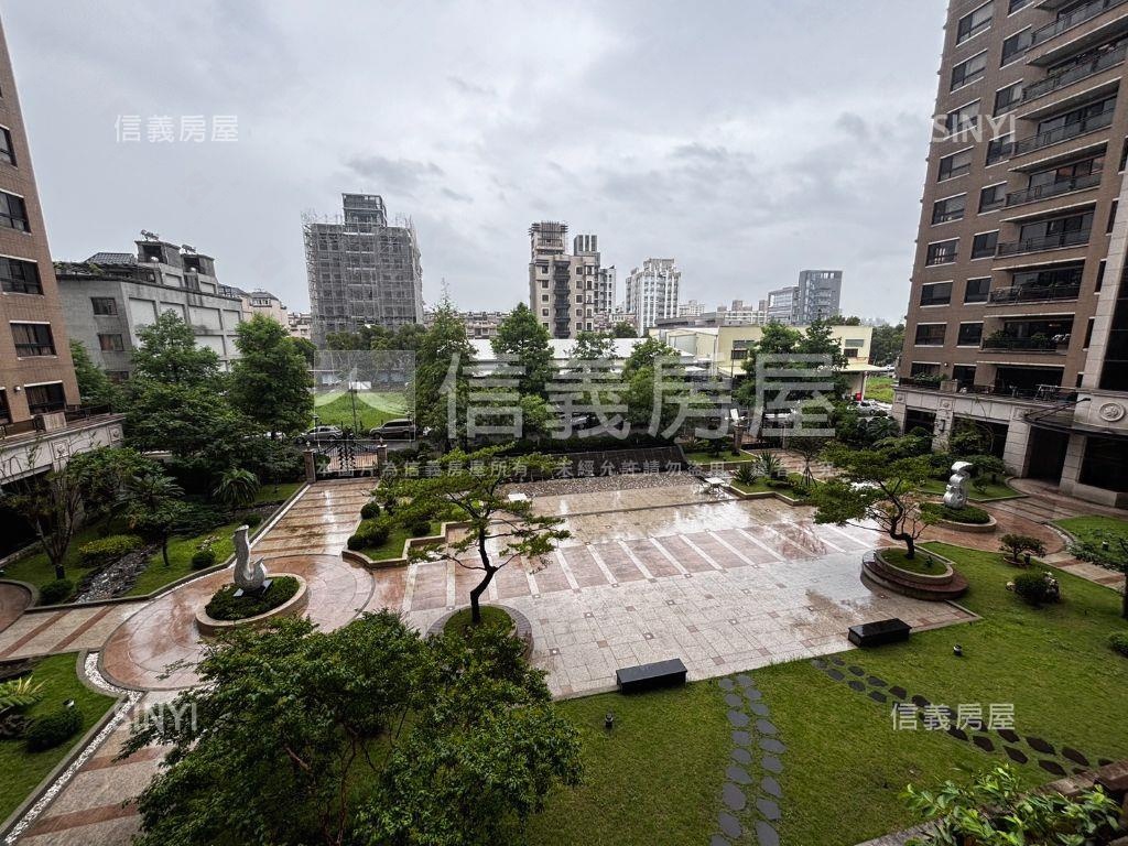 帝一宅景觀四房雙車位房屋室內格局與周邊環境