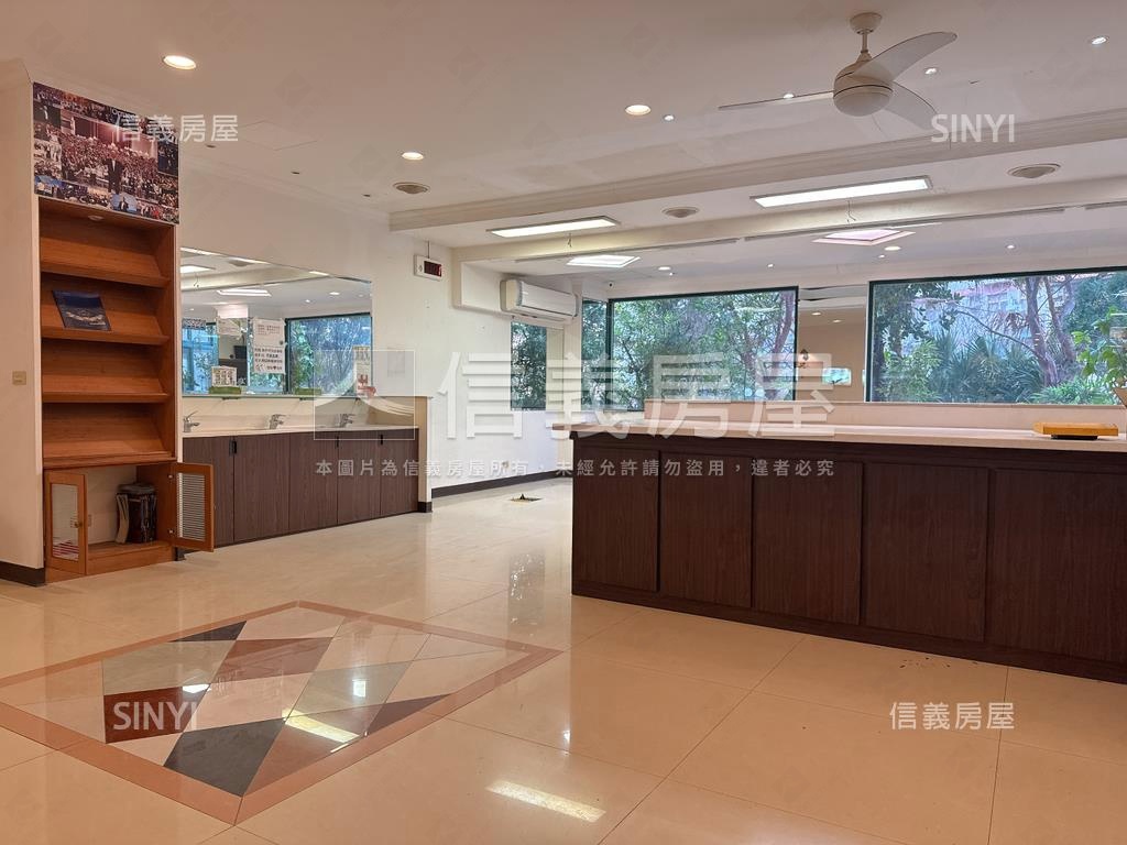 公乙店面稀有釋出房屋室內格局與周邊環境