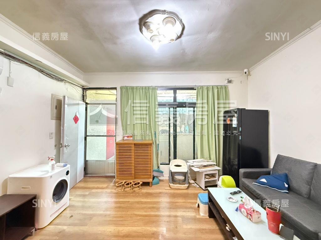 屋況乾淨小資族輕鬆入手房屋室內格局與周邊環境
