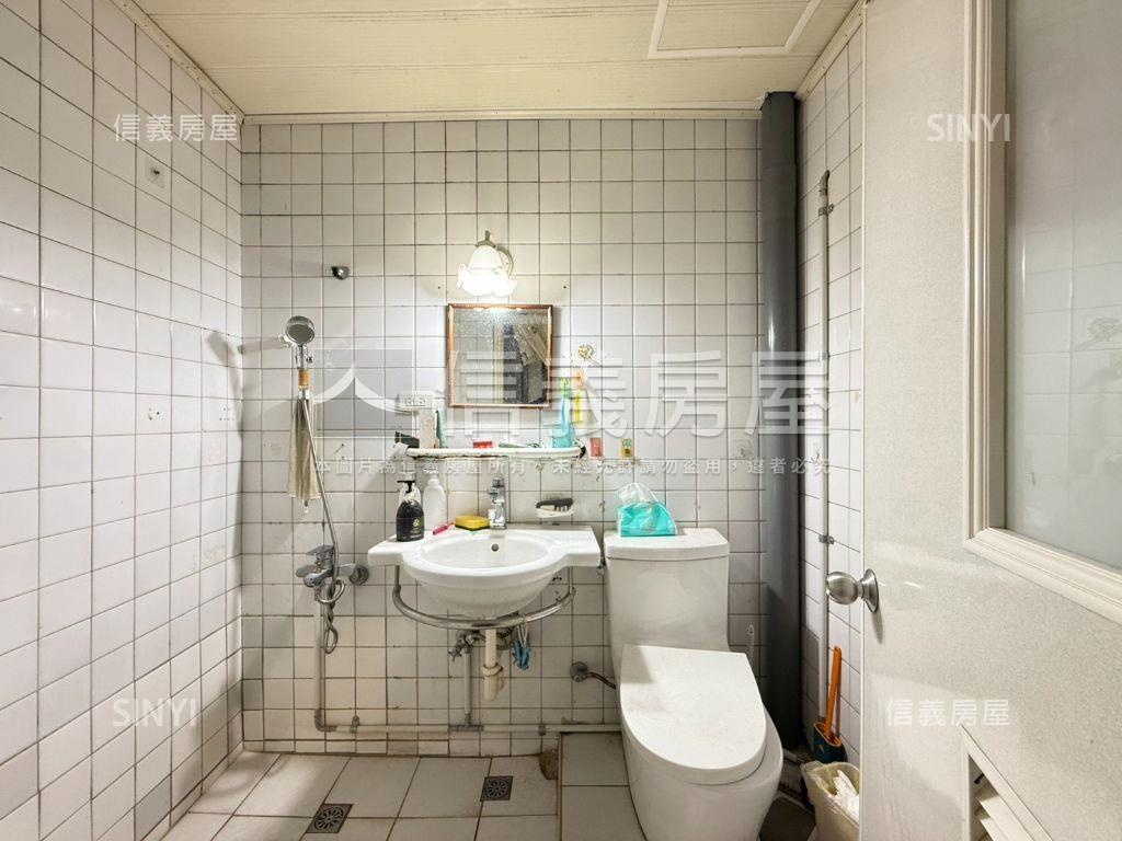屋況乾淨小資族輕鬆入手房屋室內格局與周邊環境