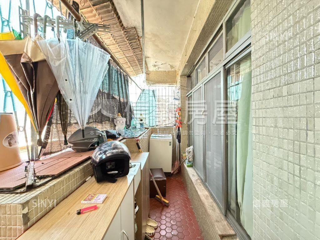 屋況乾淨小資族輕鬆入手房屋室內格局與周邊環境