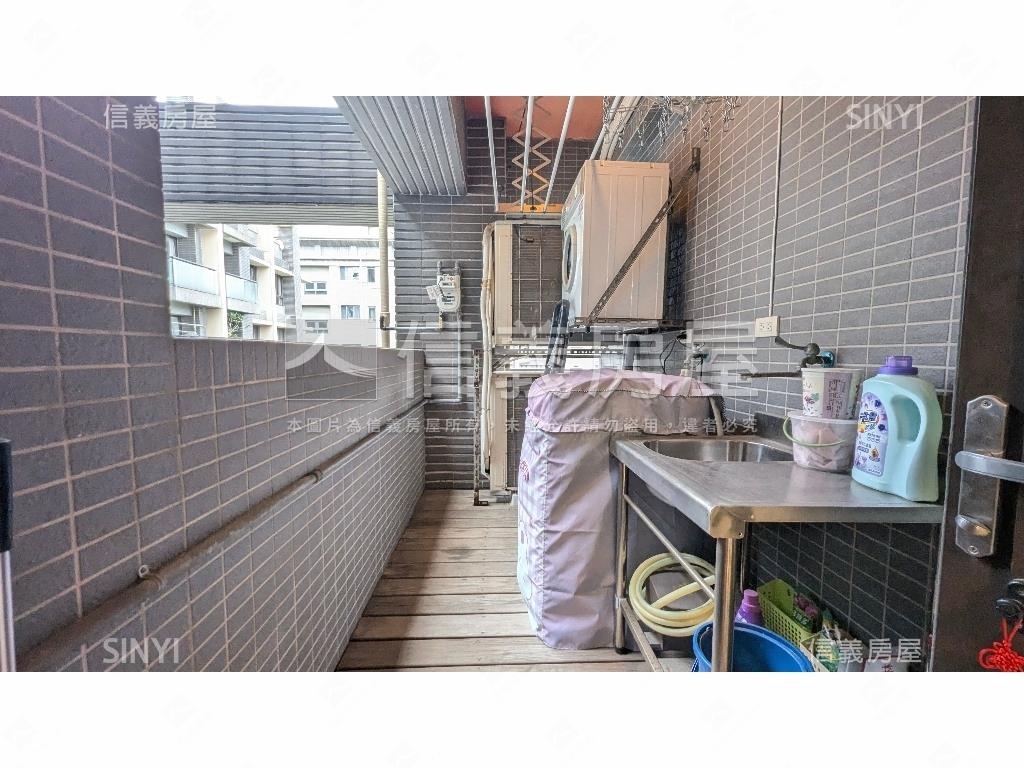 新橫濱視野遼闊高樓３房房屋室內格局與周邊環境