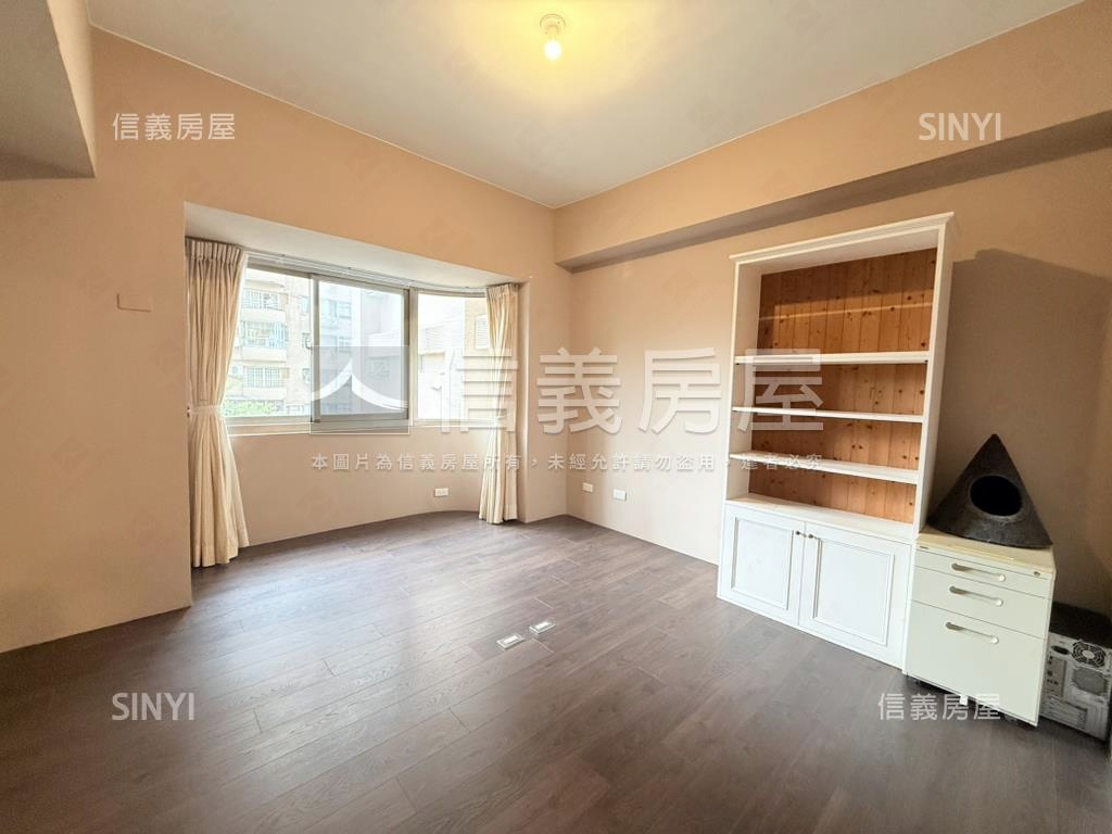 大鵬精美溫馨中庭美屋房屋室內格局與周邊環境