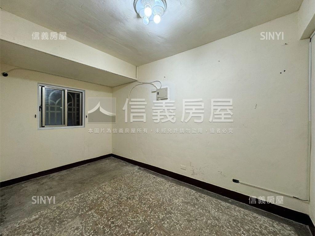 秀山國小稀有一樓房屋室內格局與周邊環境