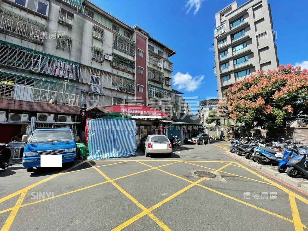 ＬＧ０９捷運頂加房屋室內格局與周邊環境