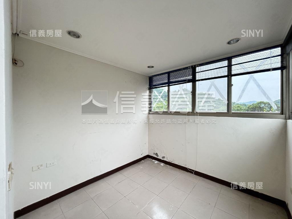 大湖街低總價邊間吉屋房屋室內格局與周邊環境